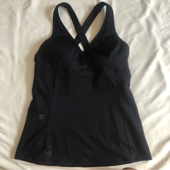 ❤️Athleta Be Bold Black Workout Tank Top Criss Cross Mesh Back Pocket XS - Picture 1 of 7